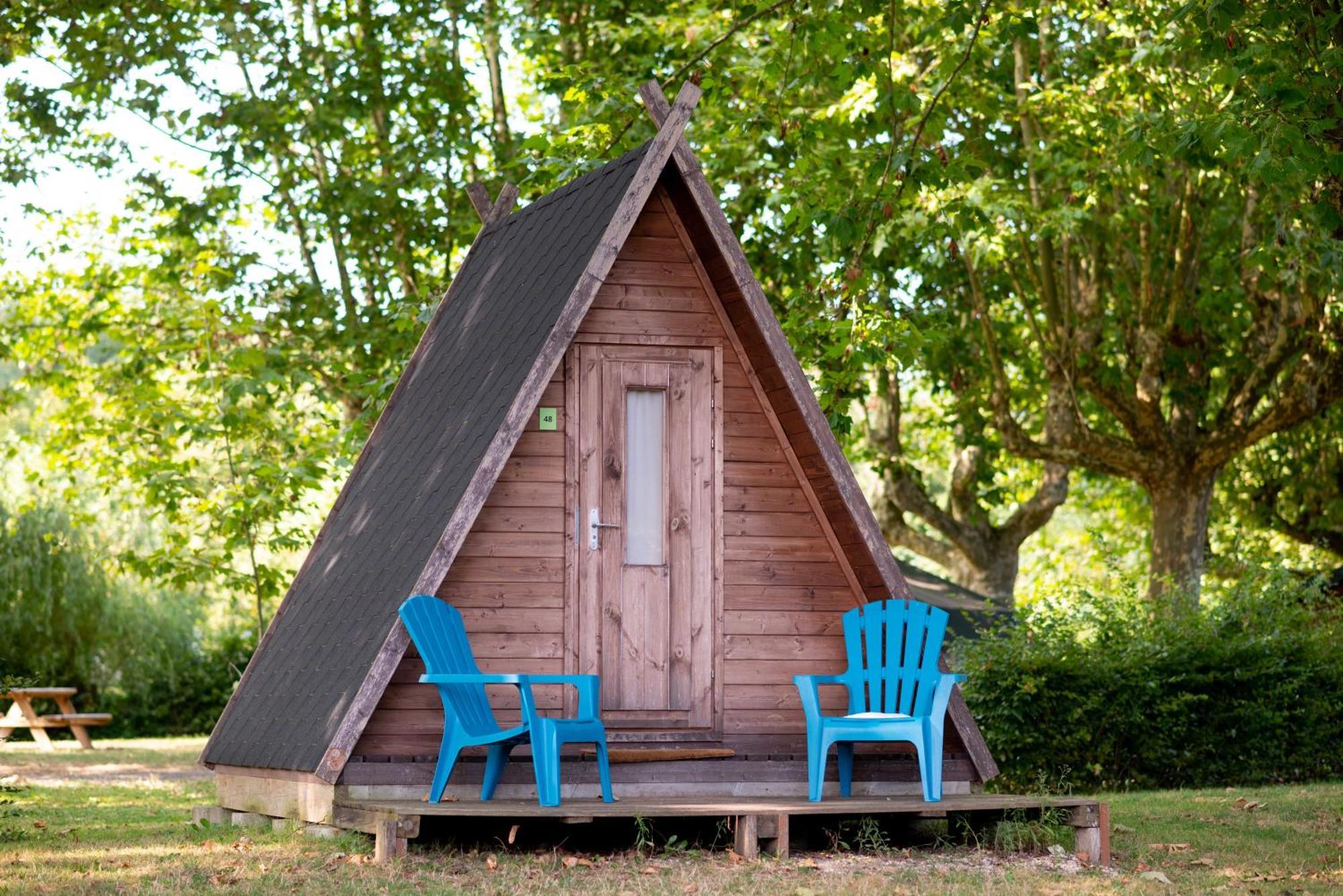 Camping De Thoissey *** Exterior foto